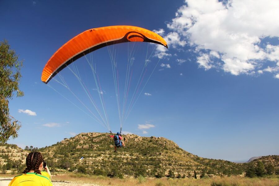 Alicante and Santa Pola: Tandem Paragliding Flight - Tandem Paragliding Over Alicante, What the Flight Feels Like