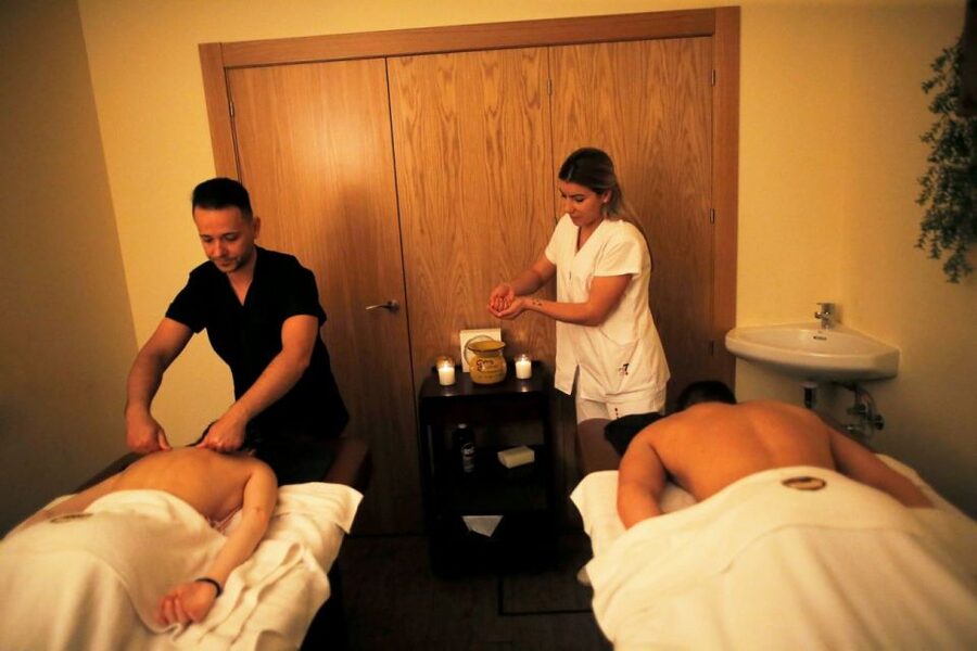 Alicante: Beer Spa Experience with Tastings and Snacks - Price and value at about $82 per person