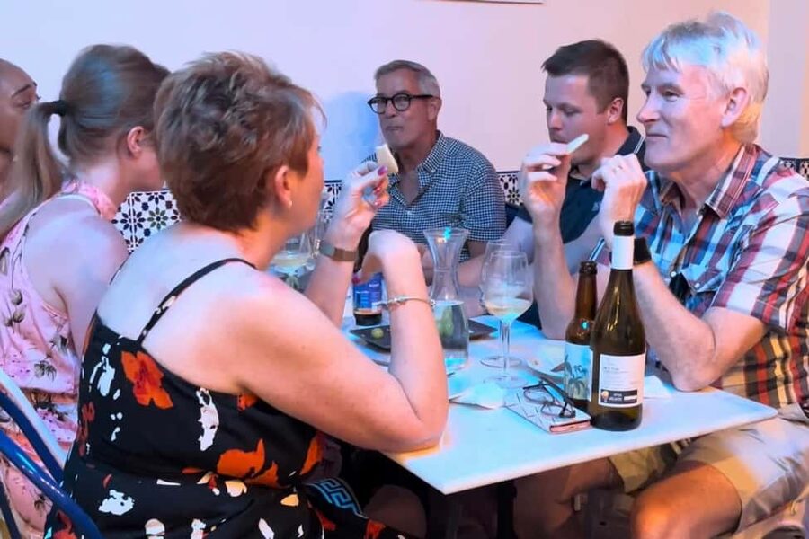 Alicante Best Wine Tasting & Tapas Club - Hosts make the difference, and the reviews name names