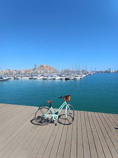 Alicante City Bike Tour - Bikes, helmets, and staying comfortable for 2.5 hours