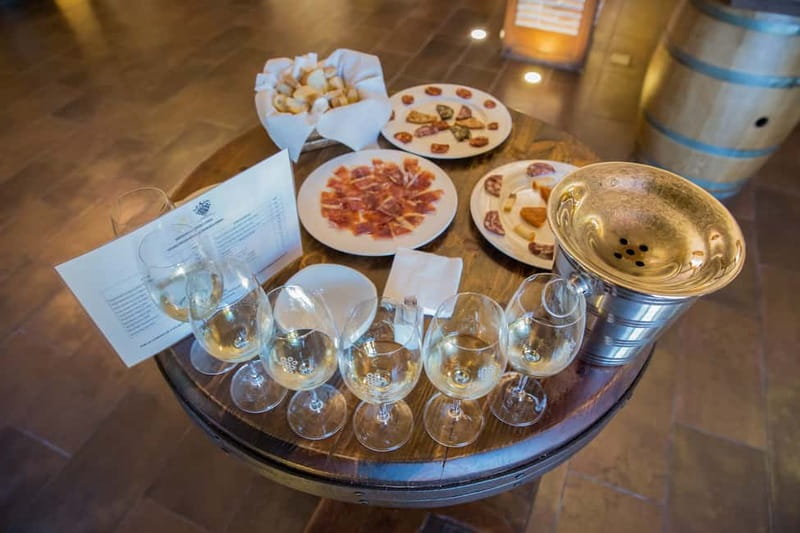 Alicante: Countryside Wine Tour with 4 Tastings - Who should book this tour, and who should skip it