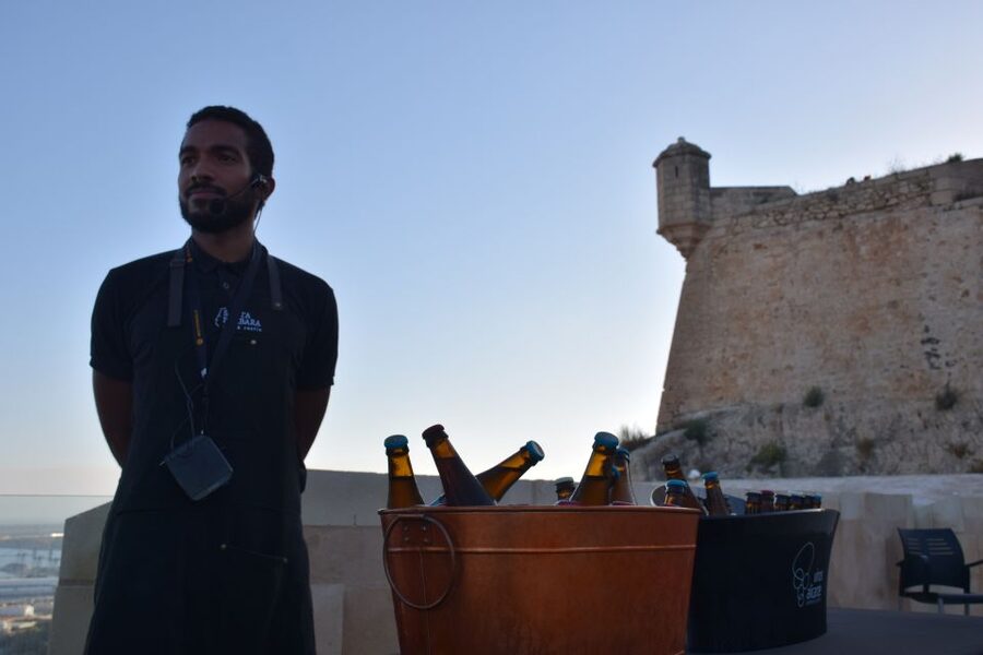 Alicante: Craft Beer Tasting at Santa Barbara Castle - Timing tips, parking limits, and finding the entrance