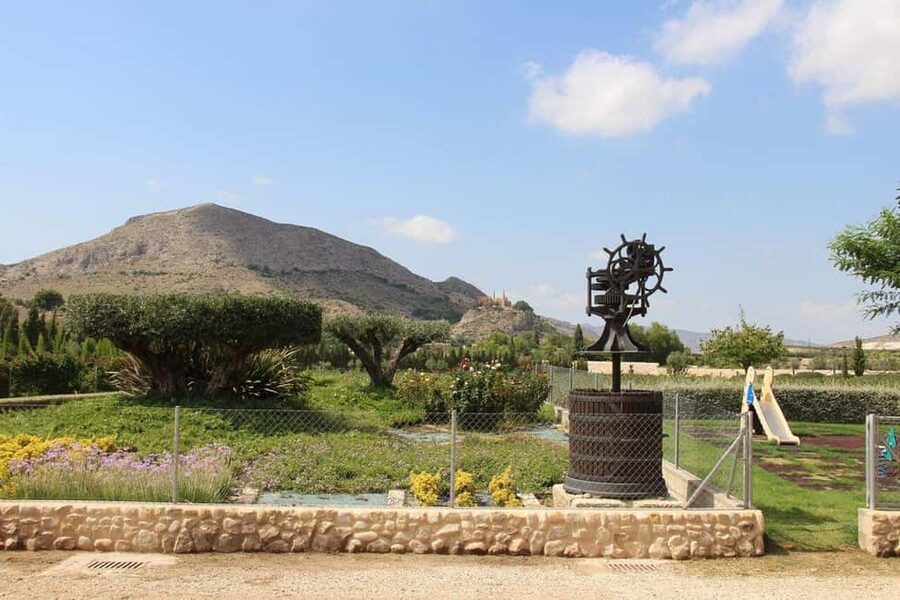 Alicante: Old Winery Tour & Wine Tasting including transfer - Fermentation room, barrel room, and bottling area, what each part teaches you