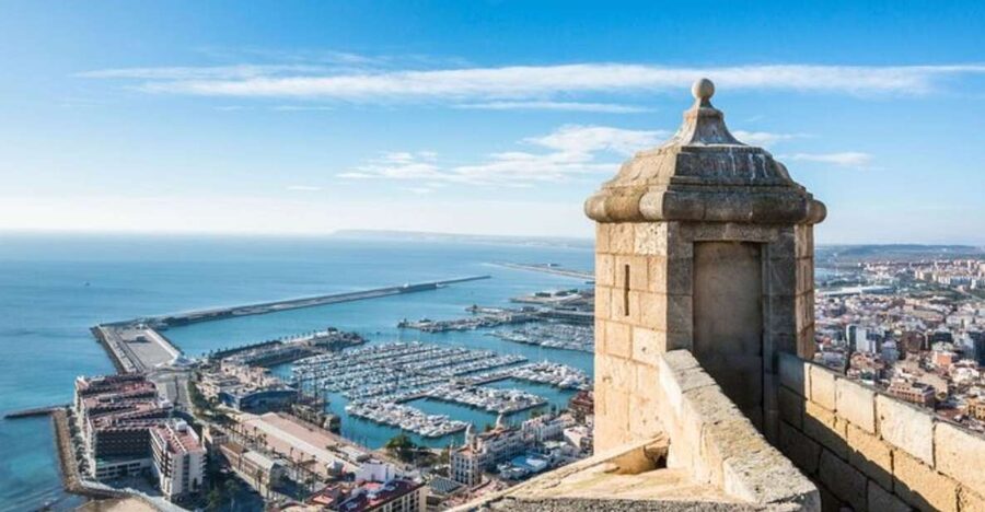 Alicante: Private Custom Walking Tour - How a private custom walking tour works in Alicante