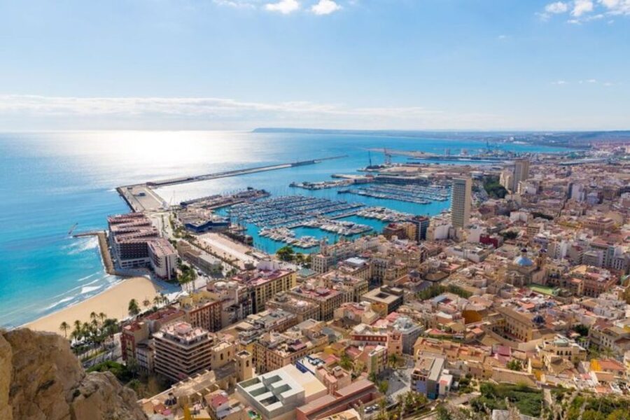 Alicante: Private Custom Walking Tour - Food recommendations you can use the same day