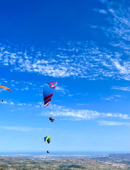 Alicante: Santa Pola, Benidorm Tandem Paragliding Experience - Getting there from Alicante: the mountain location reality check