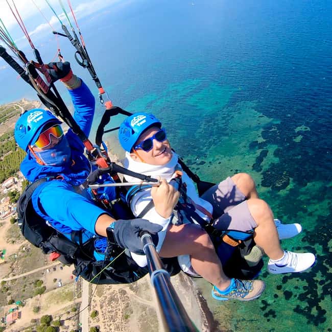 Alicante: Santa Pola, Benidorm Tandem Paragliding Experience - Your tandem pilot: how the nervous moments get handled