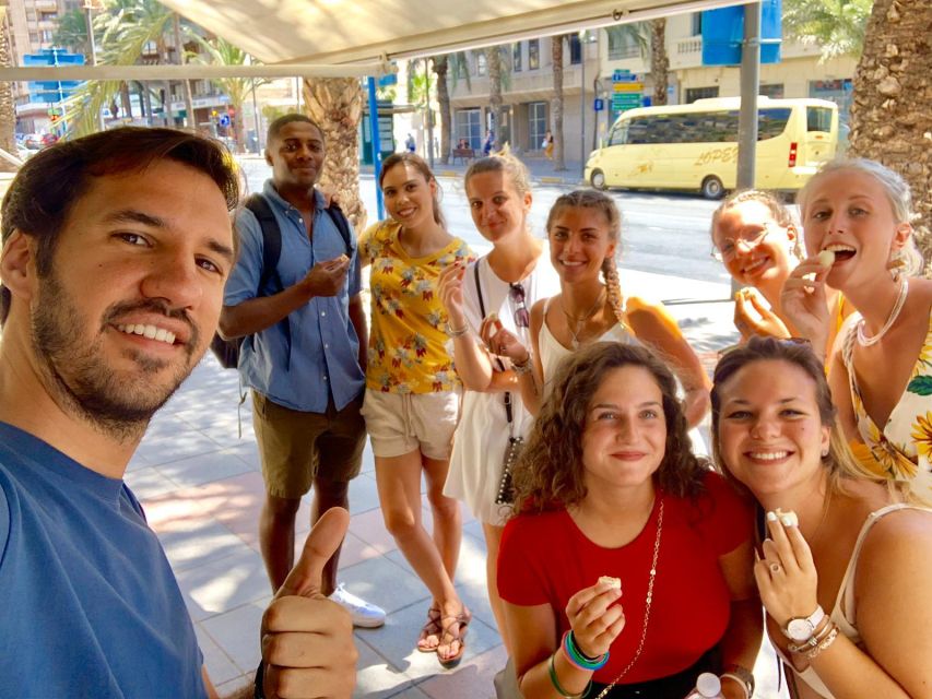 Alicante: Seven Secrets of Alicante Discovery Tour - Old Town Santa Cruz: The Streets That Make Alicante Feel Human