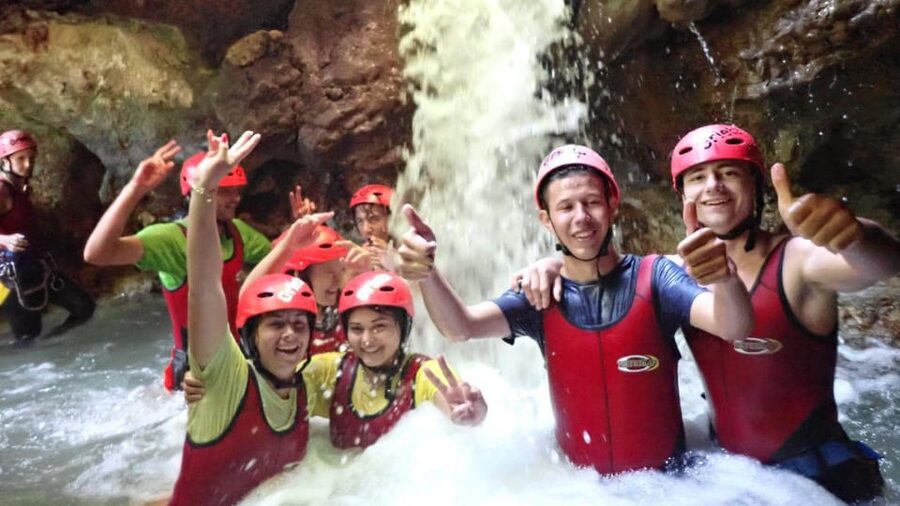 Alicante: Water Canyoning in Gorgo de la Escalera Ravine - Safety approach that actually helps you relax