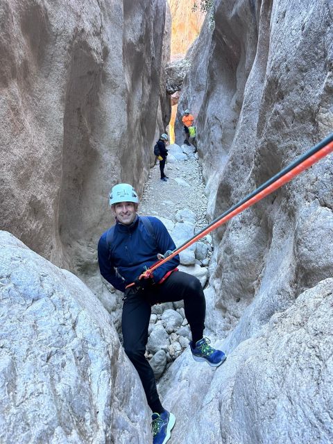 Altea: the Mascarat ravine - That 900-Metre Slot Canyon Experience: Tight Walls and Bridge Views