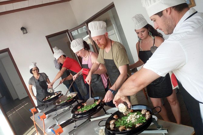 Authentic Valencian Paella Cooking Class - Who should book this paella class