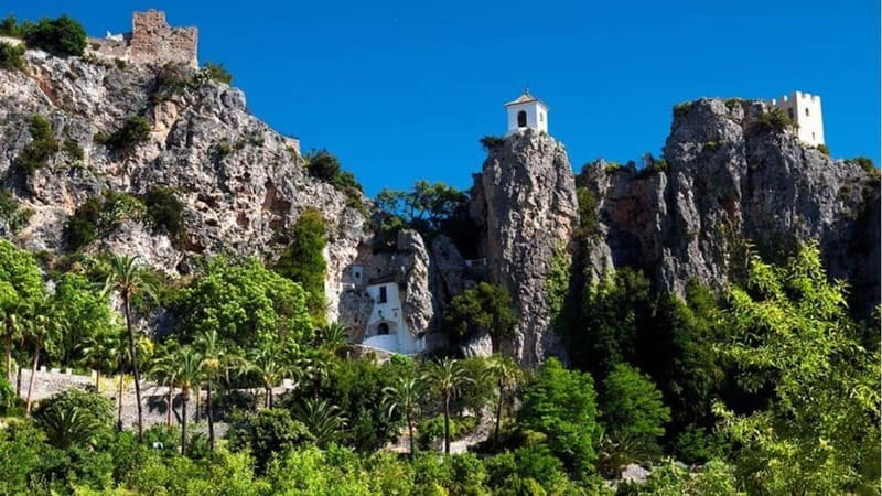 Benidorm: Mountains Guided Half-Day Jeep Trip to Guadalest - Open-Top 4x4 from Benidorm, on the Road to Sierra Aitana