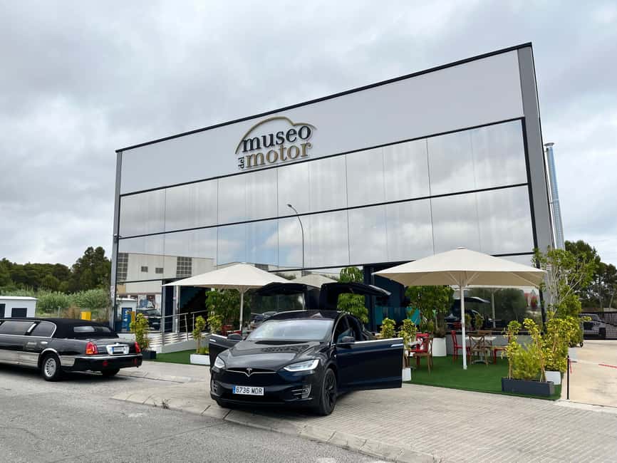 Benidorm: TESLA falcon wings tour to Museo del Motor - Tesla Model X Hotel Pickup in Benidorm: The Start That Sets the Mood