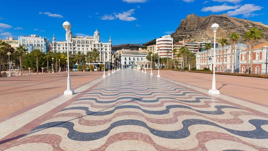 Best of Alicante: Private Walking Tour with a Local - Walking the Explanada, sea views without the tourist scramble