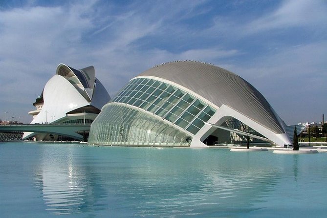 Best of Valencia 4-Hour Private Tour with transport - La Lonja de la Seda: trading power tied to UNESCO pride