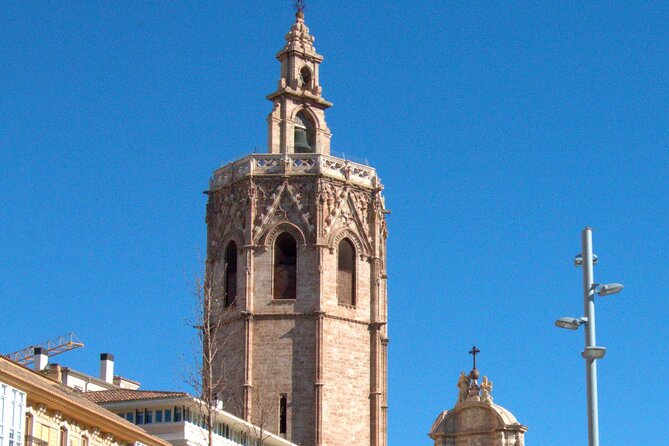 Between Two Gates: A Self-Guided Audio Tour in Valencia - Door of the Almoina, Sant Joan de l’Hospital, and Miracles Over Medicine