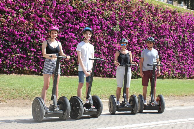 Cabecera Park Private Segway Tour - Timing, weather, and how to dress like a smart local