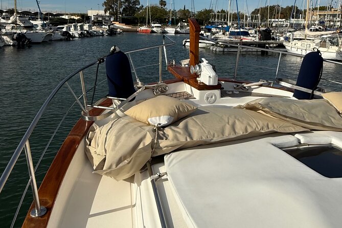 Chill and Sail in Valencia - The coast cruise: Pinedo, El Saler, and La Malvarrosa passes
