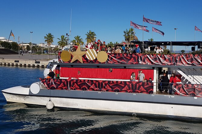 Christmas Boat Experience in Valencia - When to go: date matters for Santa vs. Three Kings
