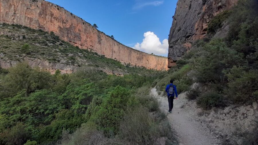 Chulilla: Hanging Bridges & Canyon Private Hiking Day Tour - Key things worth knowing