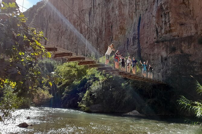 Chulilla Hike to the Hanging Bridges from Valencia - Up to Loriguilla Reservoir for a big visual contrast