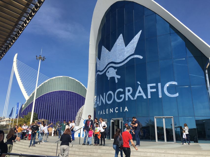 City of Arts and Sciences & Oceanografic 2-Hour Guided Tour - Why Calatrava’s City of Arts and Sciences feels like tomorrow
