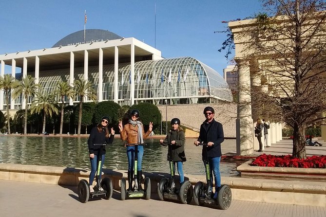 Complet Segway Tour Medieval + Gardens - Segway style sightseeing, not a theme park