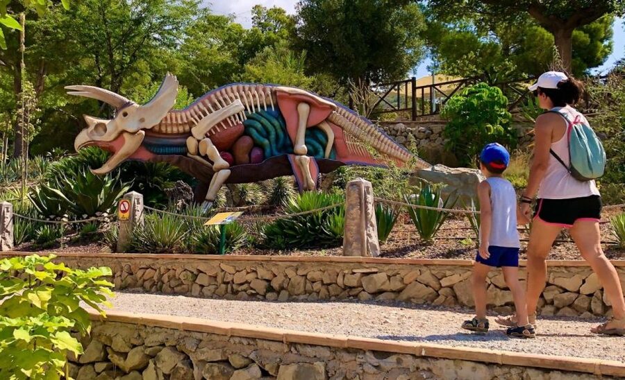Costa Blanca: DinoPark Algar Entry Ticket - Planning Your Timing: Opening Hours by Season