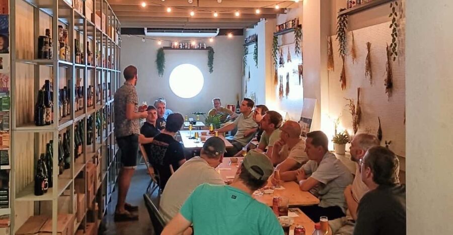 Craft Beer Tour and Tapas in Ruzafa - Valencia - Meet the beer expert and how the tasting stays fun