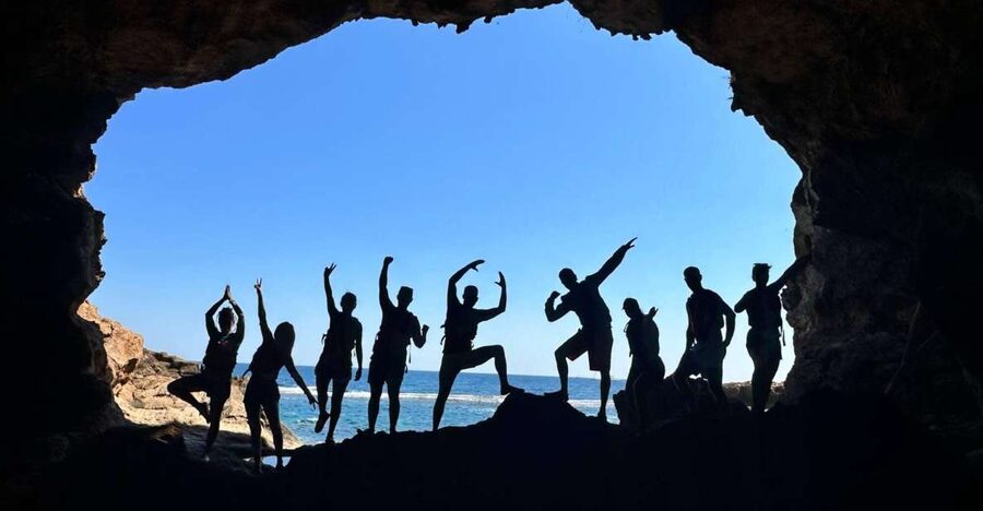 Dénia: Cova Tallada kayak trip - Guides and the overall feel: you’ll get coached, not just dropped off