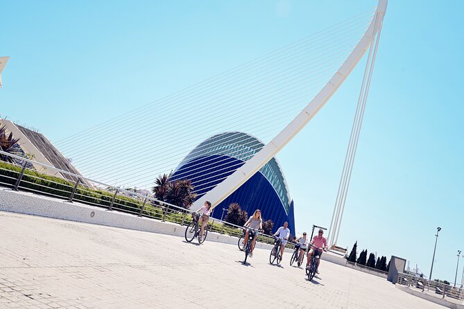 Essential Valencia by Bike | Discover the City’s Best in One Ride - Key things I’d pay attention to