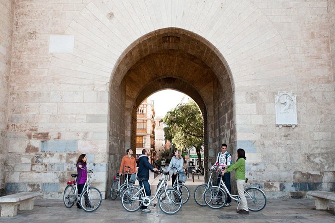Essential Valencia by Bike | Discover the City’s Best in One Ride - A 3-Hour Valencia Bike Tour That Shows You the Big Hits