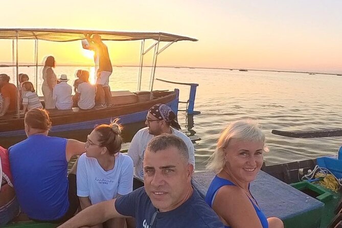 Excursion to the lagoon, sunset and boat ride. - What the experience feels like: organization, safety, and comfort