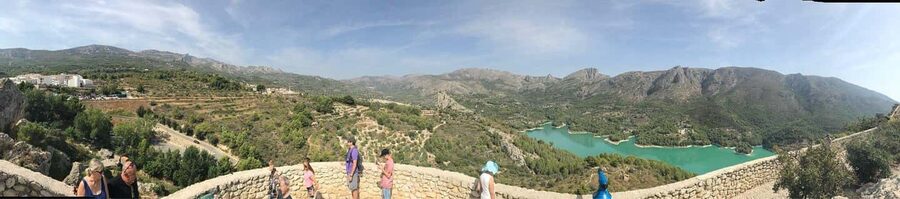 From Alicante, Benidorm: to the medieval castle of Guadalest - Food, drinks, and lunch in the castle village