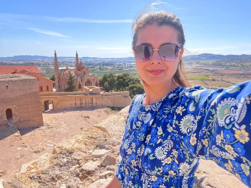 From Alicante: Winery Tour and Wine Tasting with Tapas - From Alicante to Costa Blanca wineries, with the driving handled