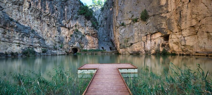 From Costa Blanca: Chulilla and the Hanging Bridges Day Trip - Should you book this Chulilla Hanging Bridges day trip?