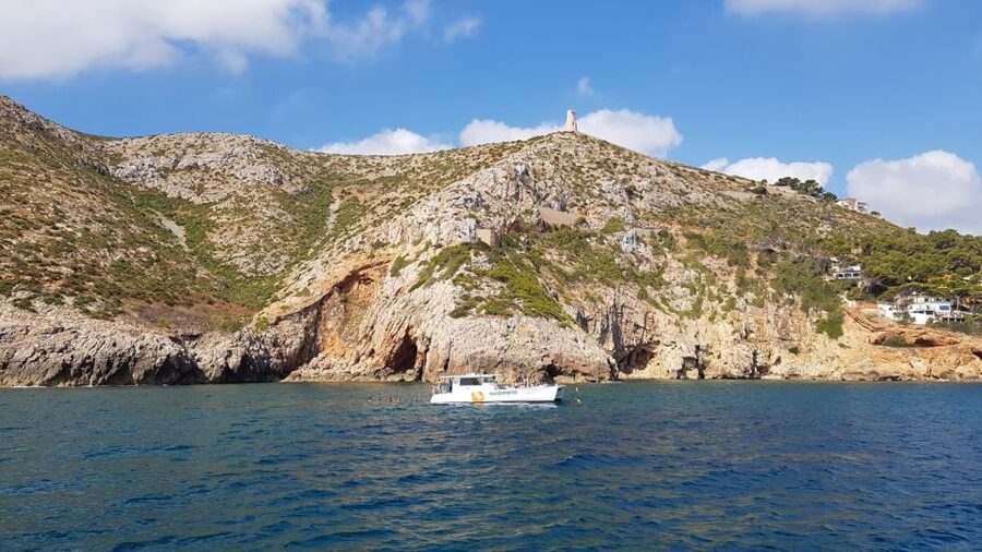 From Denia or Javea: 3 Cape Boat Excursion with Snorkeling - What to bring: the list that keeps the day easy
