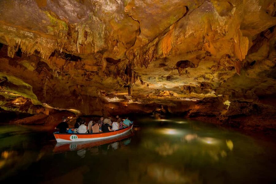 From Valencia: Caves of San José Guided Tour & Boat Ride - San José Caves and the underground river: what you are really buying