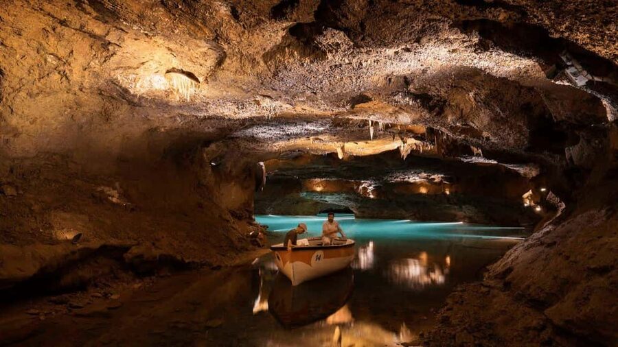 From Valencia: Caves of San José Guided Tour & Boat Ride - The guide experience: what quality looks like in the details