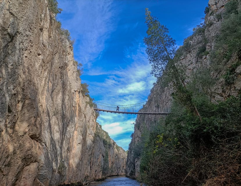 From Valencia: Chulilla, Turia Canyon, Hanging bridges... - The Los Calderones Route: 4 km of Views, Steps, and a River Cool-Down