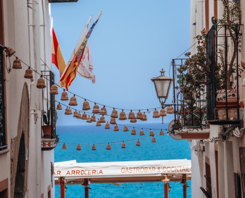 From Valencia: Day Trip to Peñiscola with Castle Visit - Renaissance walls and Casa de las Conchas: more than a photo stop