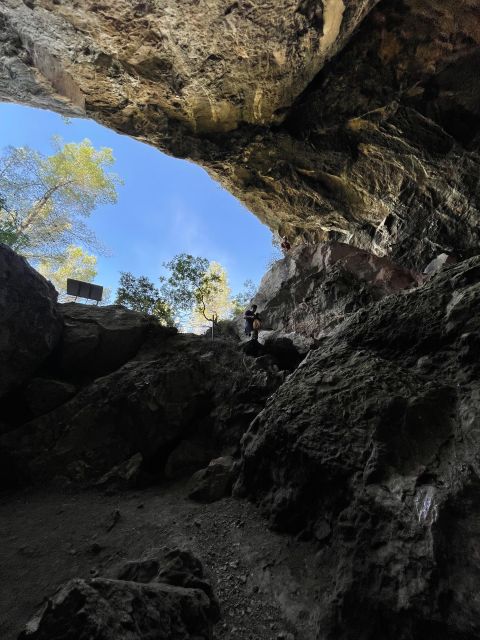 From Valencia: Montanejos Tour with Guided Hike - River Break Time: Make It a Picnic Day Without Overthinking