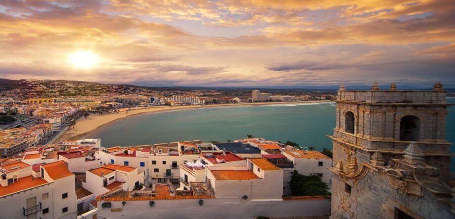 From Valencia: Morella & Peñíscola Day Trip Transfer + Lunch - Why Morella and Peñíscola work so well together from Valencia