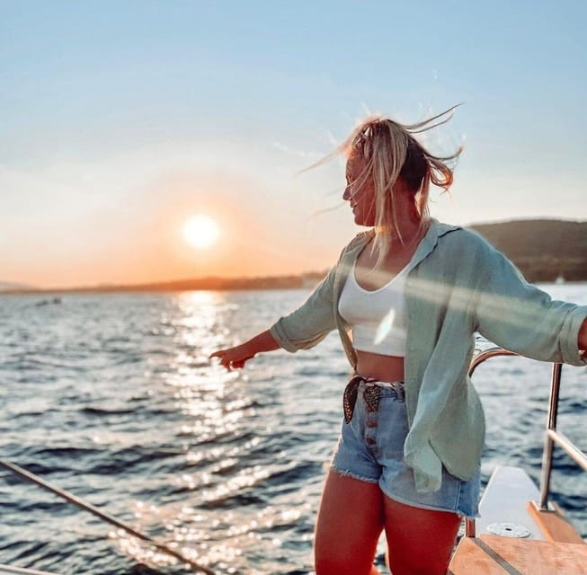 Gandía: Sea Cruise from Gandia with Sunset Option - Guides and Commentary: Ask Questions If You Want More