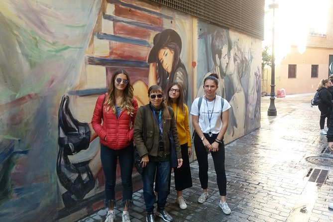 Grafiti tour and Carmen Quarter - Should you book Grafiti tour and Carmen Quarter?