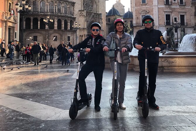 Grand City | Small Group Bike Tour through Top Highlights - Entering Valencia on Two Wheels, Not a Full Day