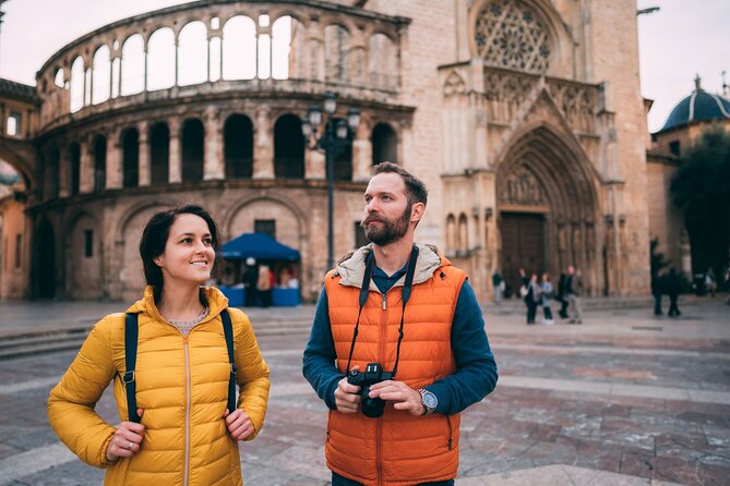 Highlights of Valencia Half-Day Private Tour with Local Tasting - Plaza de la Mare de Deu, the Cathedral Area, and Cafe Culture