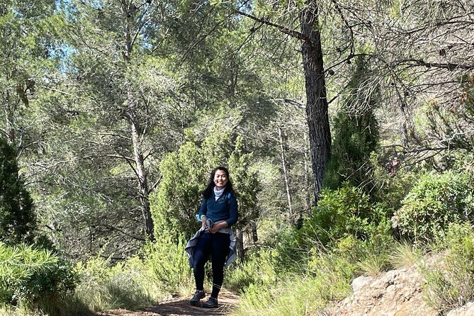 Hiking in Montanejos and swim in Thermal Springs - OFFICIAL GUIDE - Guide Leadership on Steep Ground: The Jan Factor