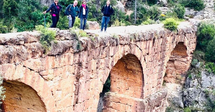 Hiking Tour to the Roman Aqueduct of Pena Cortada - From Valencia to Calles: the air-conditioned start that saves your energy