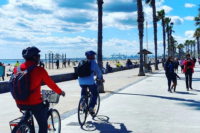 Horchata Bike Tour in Valencia - Stop 3: Autoescola Carraixet and the Man-Made River for Bird Spotters